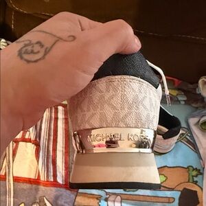 Michael Kors woman's sneakers. White&black